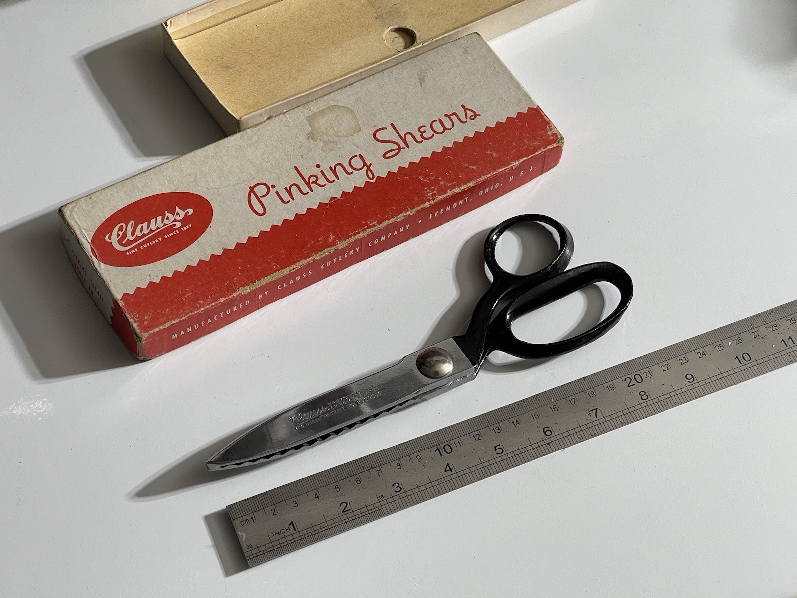 Clauss Pinking Shears Pat No. 2589050 In Original Box