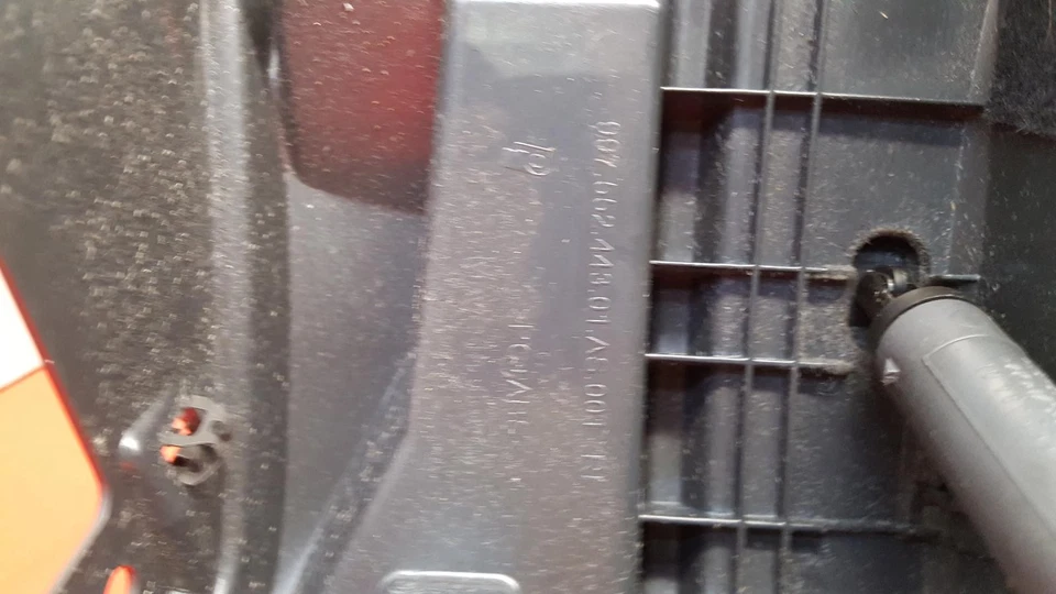 Guantera Porsche 911 997 2005 Foto 3 de 4