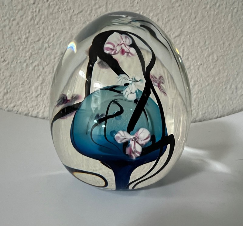 Roger Gandelman Flowers on Vines Art Glass VINTAGE Paperweight 1988 SIGNED/DATED