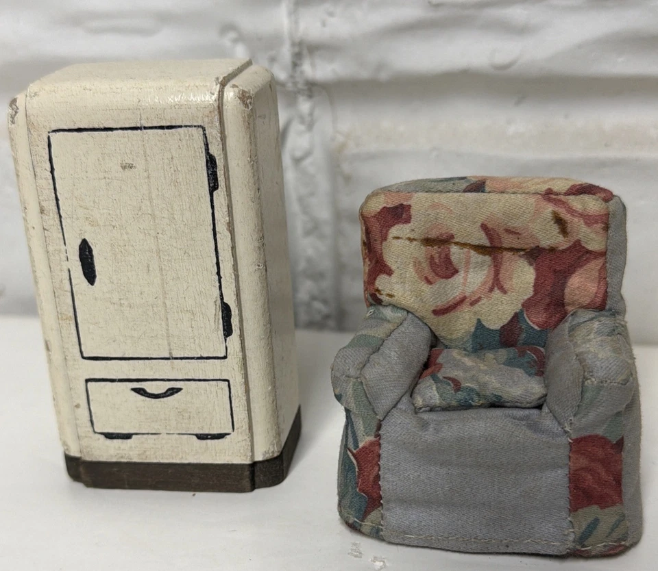 Lote de 12 piezas de muebles y accesorios vintage para casa de muñecas Kage Renwal Foto 2 de 4