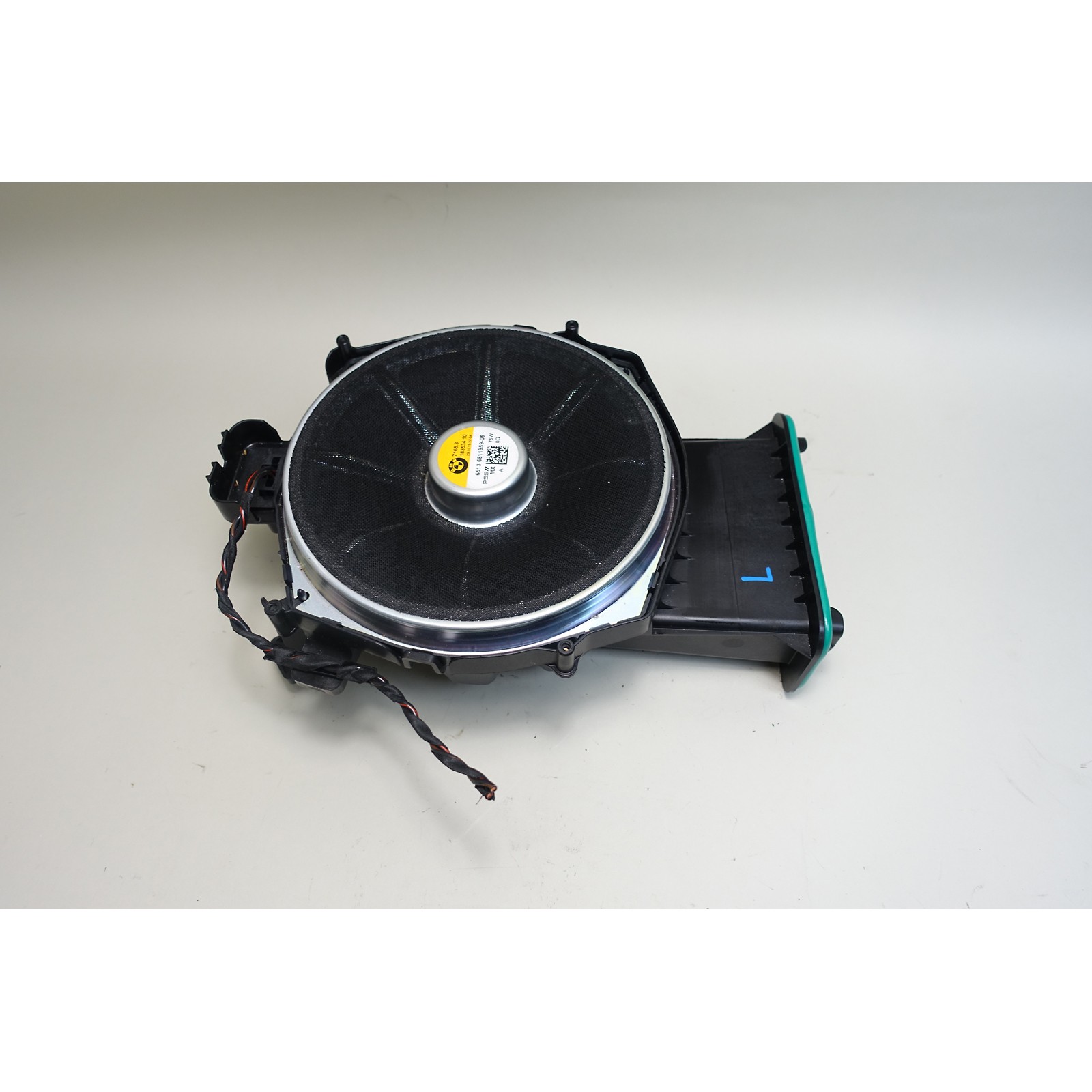 Central Subwoofer Bass Oem