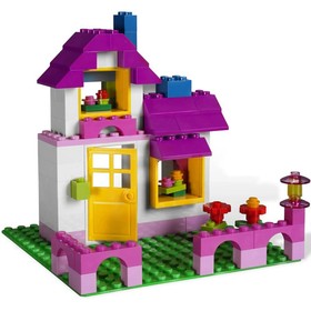 LEGO [Bricks and More] - Large Pink Brick Box Building Set (5560)