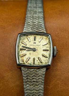 Vintage Ladies Hamilton 10K Wrist Watch – Manual 17J Buy 1946 Hamilton Clara Ladies Watch - USA Made Wristwatch  main image 4