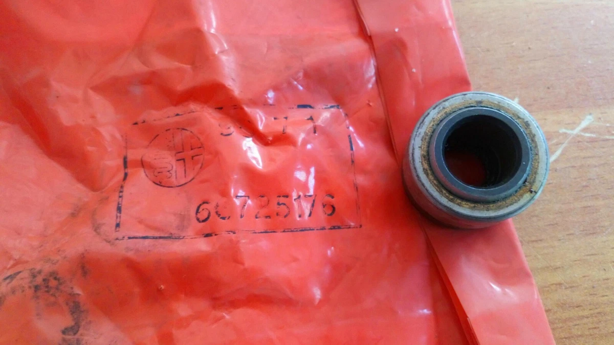 Driveshaft Bush Guide Centre fits Alfa Romeo Alfetta GTV 60725176  