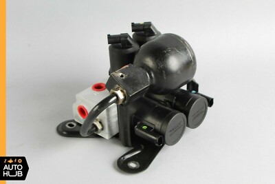 Mercedes W220 S600 CL55 AMG Rear Hydraulic Suspension Valve Block