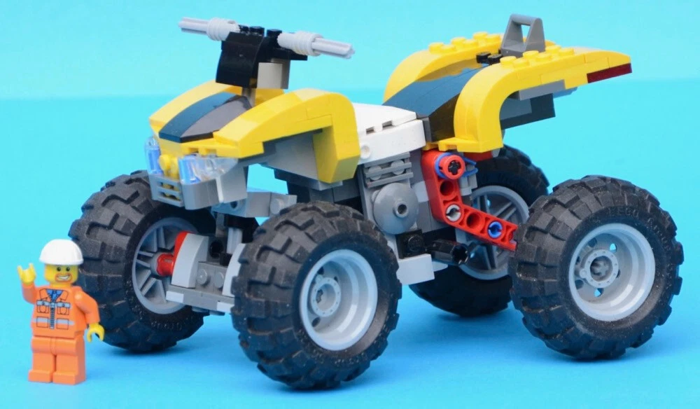 Lego creator turbo quad 2025