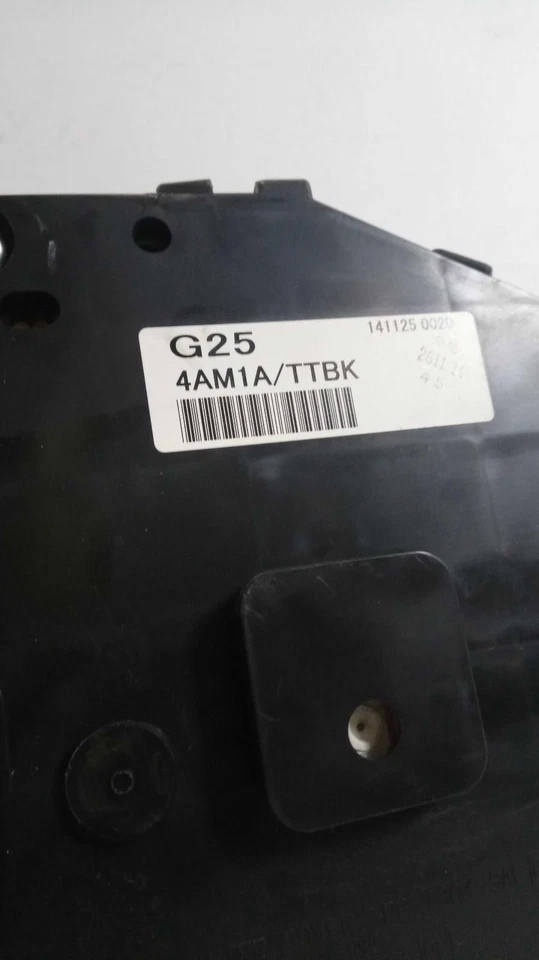 2015 INFINITI Q70 Speedometer Gauge OEM White 3.7L 147K Mileage 248131ME0A - Image 2 of 3