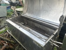 Tasty Trotter Hog Roast Oven With Motor And Spit And Cradle For Cooking Poultry