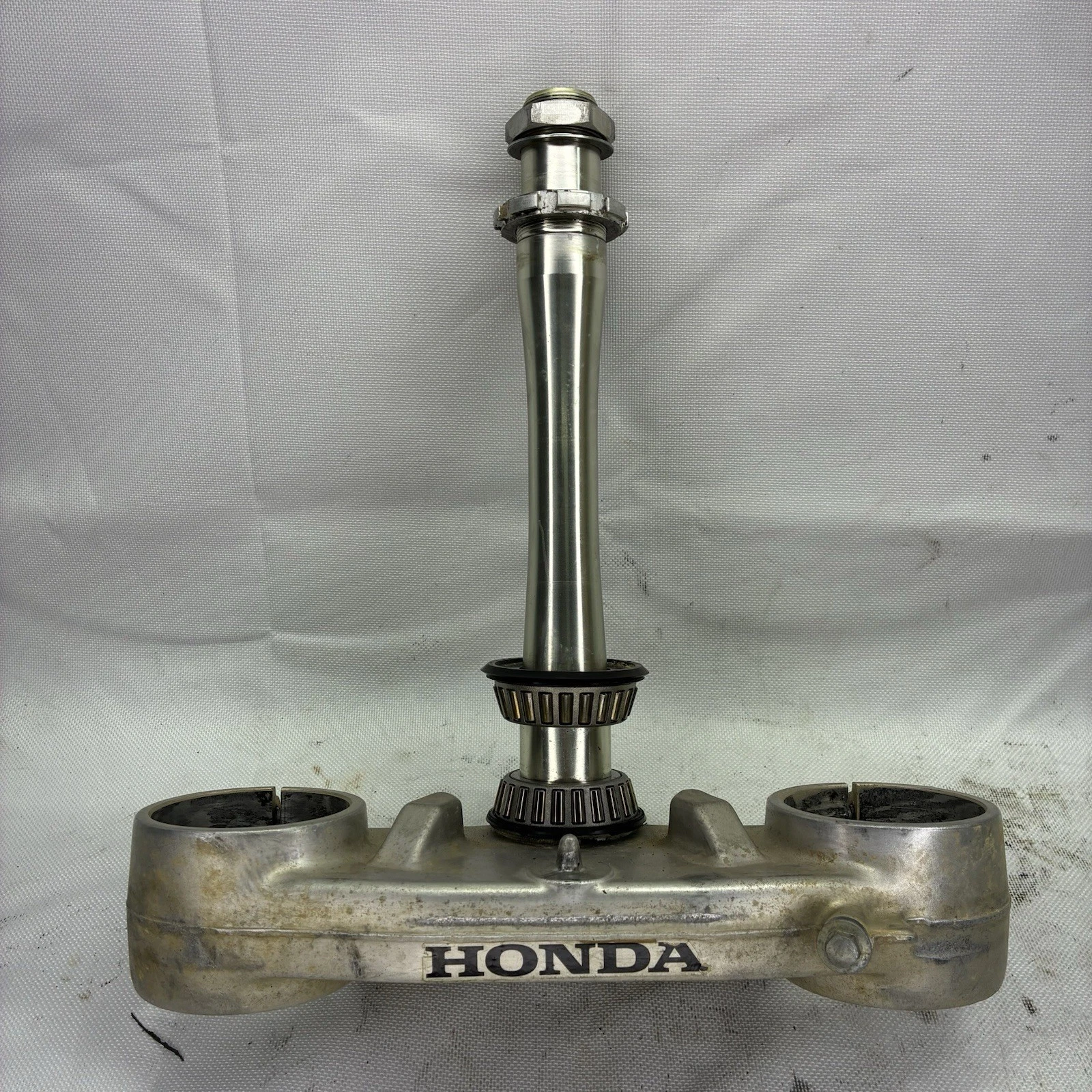 2003 Honda CRF450R OEM FRONT FORKS Clamp Lower Triple Tree Stem 53219-KZ3-J40