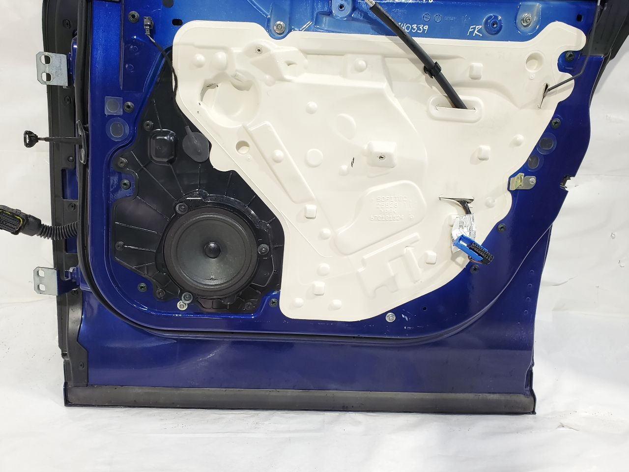 2017 Maserati Levante OEM 406 Blue Emozione Front Right Door