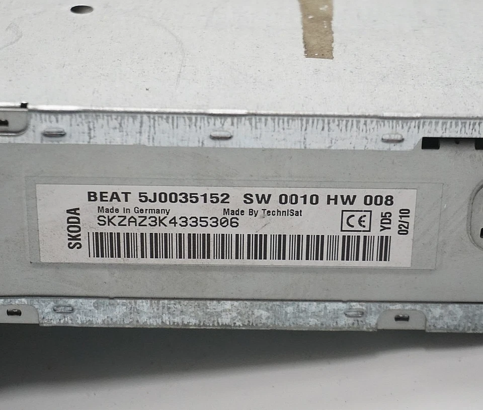 Original Skoda Autoradio für Skoda Fabia II, 5J0 035 152 - Bild 4 von 4