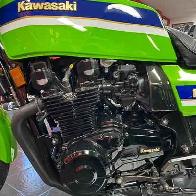 Near-Perfect Kawasaki KZ1000R Eddie Lawson Replica Is a Showstopper
