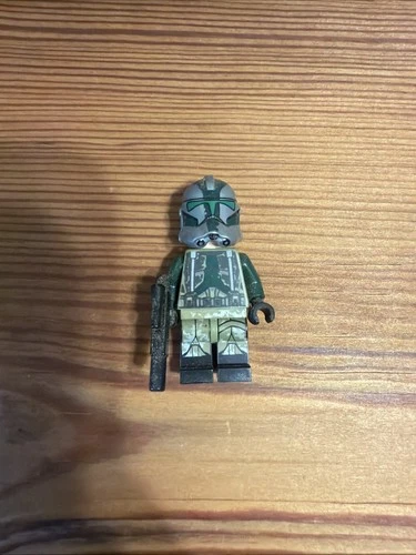 LEGO Clone Commander Gree Minifigure 75234 Star Wars Episode 3