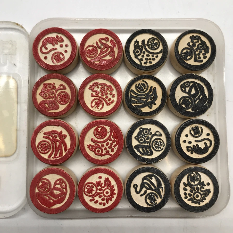 Chinese Er Tong Dou Shou Qi Chess Jungle Animal Board Game Pieces No Board Vtg - Image 4 of 4