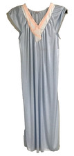 Vanity Fair Vintage Nylon Embroidered V-Neck Blue Petite Small Night Gown