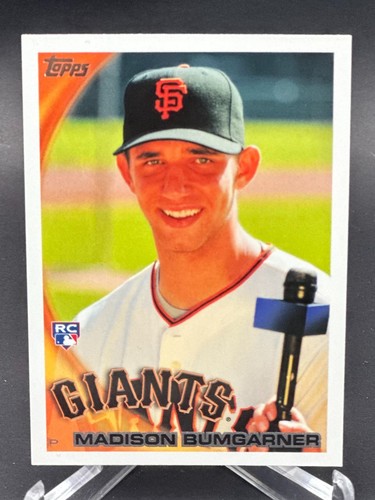 Madison Bumgarner [Red] #105 2010 Topps card