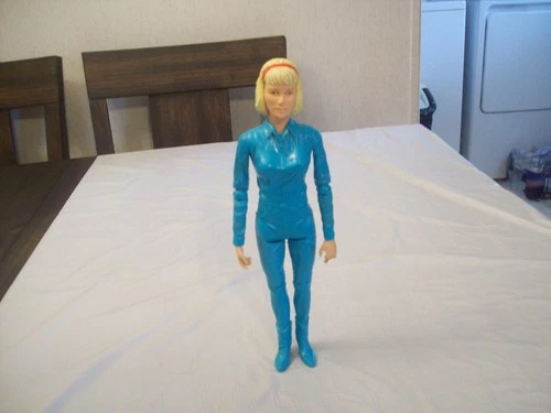 VINTAGE LOUIS MARX JANE WEST DOLL 11" TALL