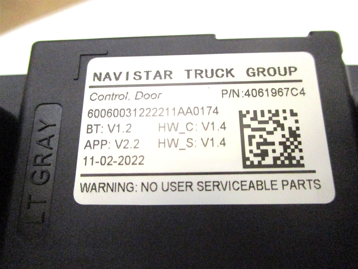4061967C4 INTERNATIONAL DRIVER DOOR ELECTRONIC CONTROL POD WINDOW 