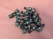 BMW E39 528it E46 E63 E38 E31 E36 Z3 E85 Z4 E52 Z8 Rad Radmutter Satz OEM #99210