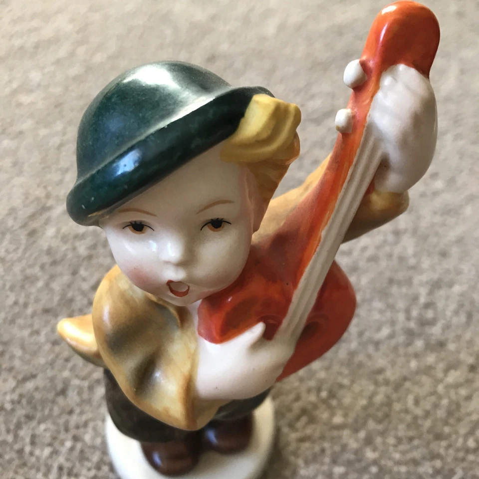 Goebel Hummel Porcelian "Minstrel Boy" Figure KF37 TMK 2 - Image 2 of 4