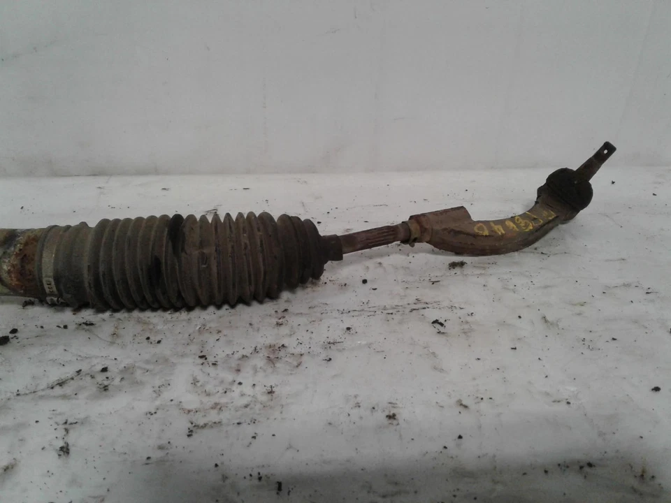 Used Rack and Pinion Assembly fits: 1998 Chrysler Sebring Power Rack and Pinion Foto 2 de 4