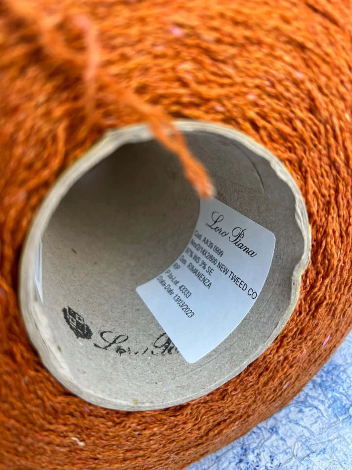 Hilo de cachemir Loro Piana pelo grueso 700 m/100 g (765 yrd/3,52 oz) por 100 g Foto 2 de 4