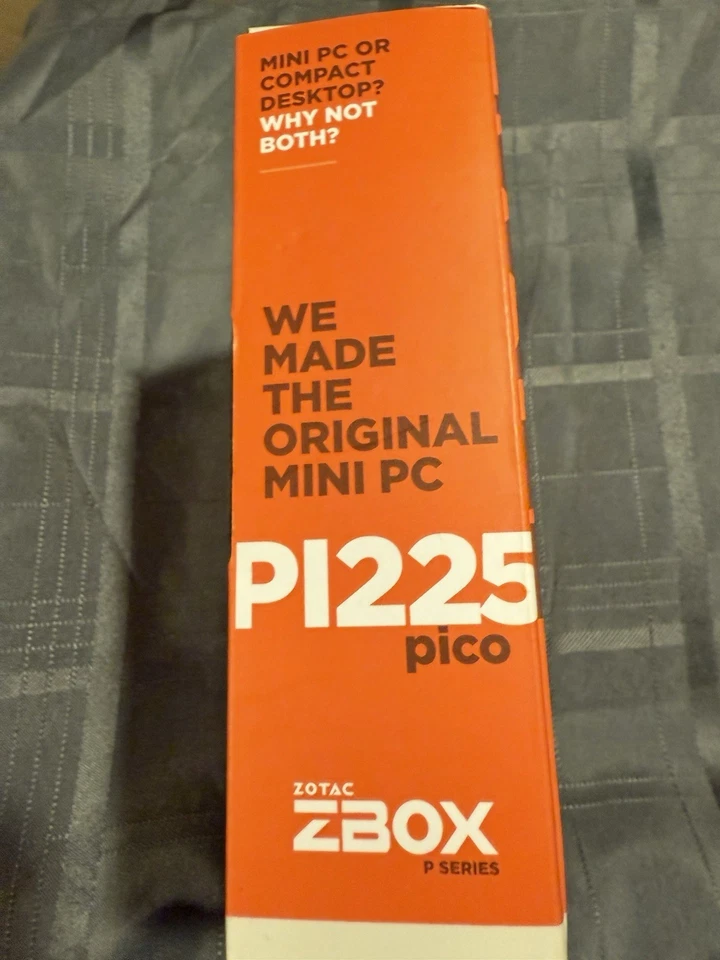 ZOTAC ZBOX-P1225-W2B Mini PC Pico Intel Celeron Win10 4g Ram 32g Storage - Image 2 of 4
