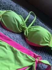 Bikini Zweiteiler 40 B-Körbchen Neon Grün Pink; Bademode Dam; Bikini 2 Teile