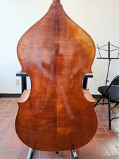 Used Krutz 550 series model B355 Upright 3/4 Size Bass with Bag  Bow