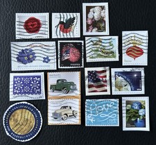 Lot de 15 timbres des USA années diverses - encore sur fragment - E63