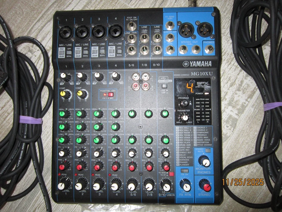 Yahama MG10XU 10 Channel Mixer, USB, With Power Supply, Cables & Manual Tested - Image 3 of 4
