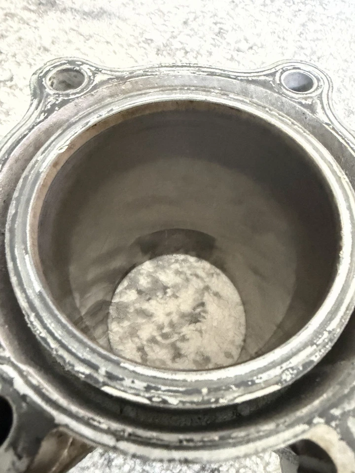 Cilindro motor Arctic Cat F FIS 4x4 500 ATV 02 3402-364 51373 Foto 3 de 4