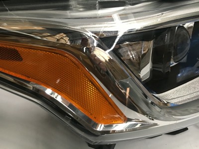 New Headlight HID Right Side Fit Chevrolet Traverse 2018-2021 