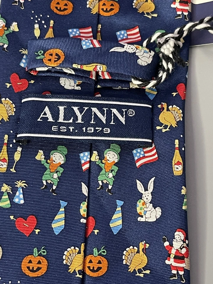 Галстук Alynn Iron Horse Fun Tie The Every Occasion новый с ценниками 100% шелк темно-синий - Изображение 4 из 4