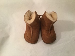 infant ugg shoes