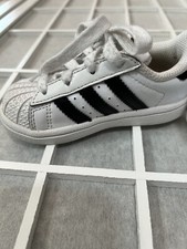 Toddler Boys/ Shoes Size 5 1/2