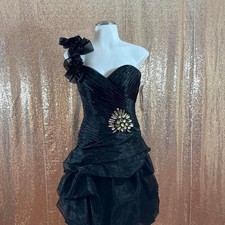 NWT Poly USA One Shoulder Ruffle Dress Rhinestone Starburst Brooch/Sizes XS-S