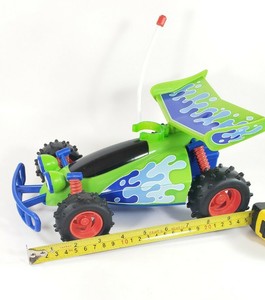 coche toy story teledirigido