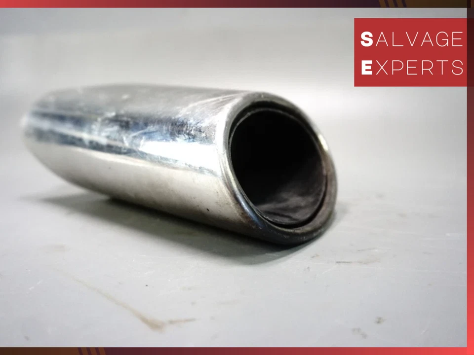 Parachoques trasero derecho Mercedes W204 C350 E350 2008-2016 puntas silenciador escape fabricante de equipos originales Foto 2 de 4