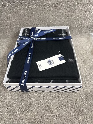 Men's Dockers Flat Knit Beanie Hat & Grid Scarf Cold Weather Boxed Set  NWT