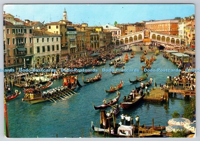 L340737 Venezia Canal Grande und Rialtobrücke historische Regatta Ardo P Marz