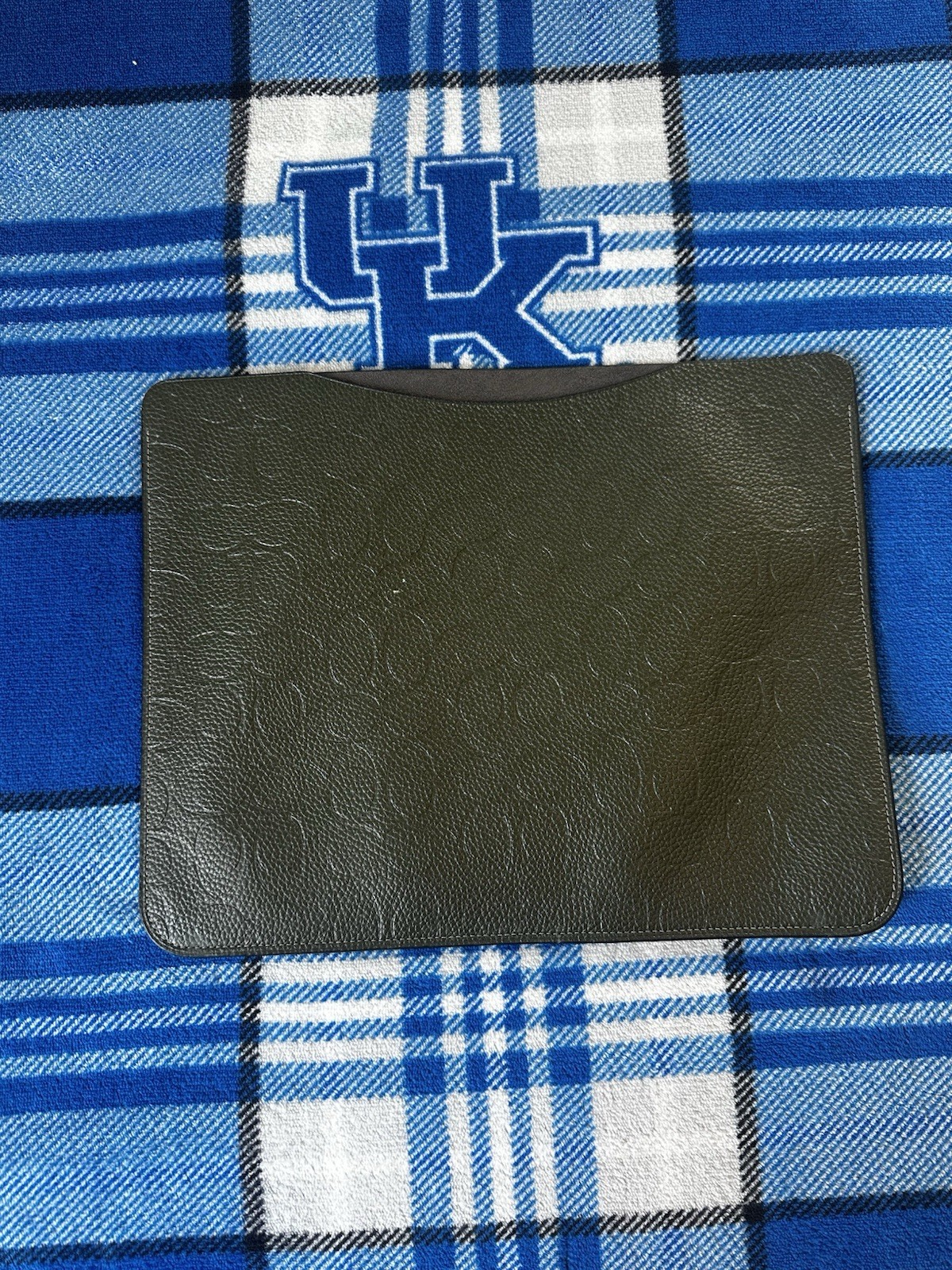 Picture 1 of 5