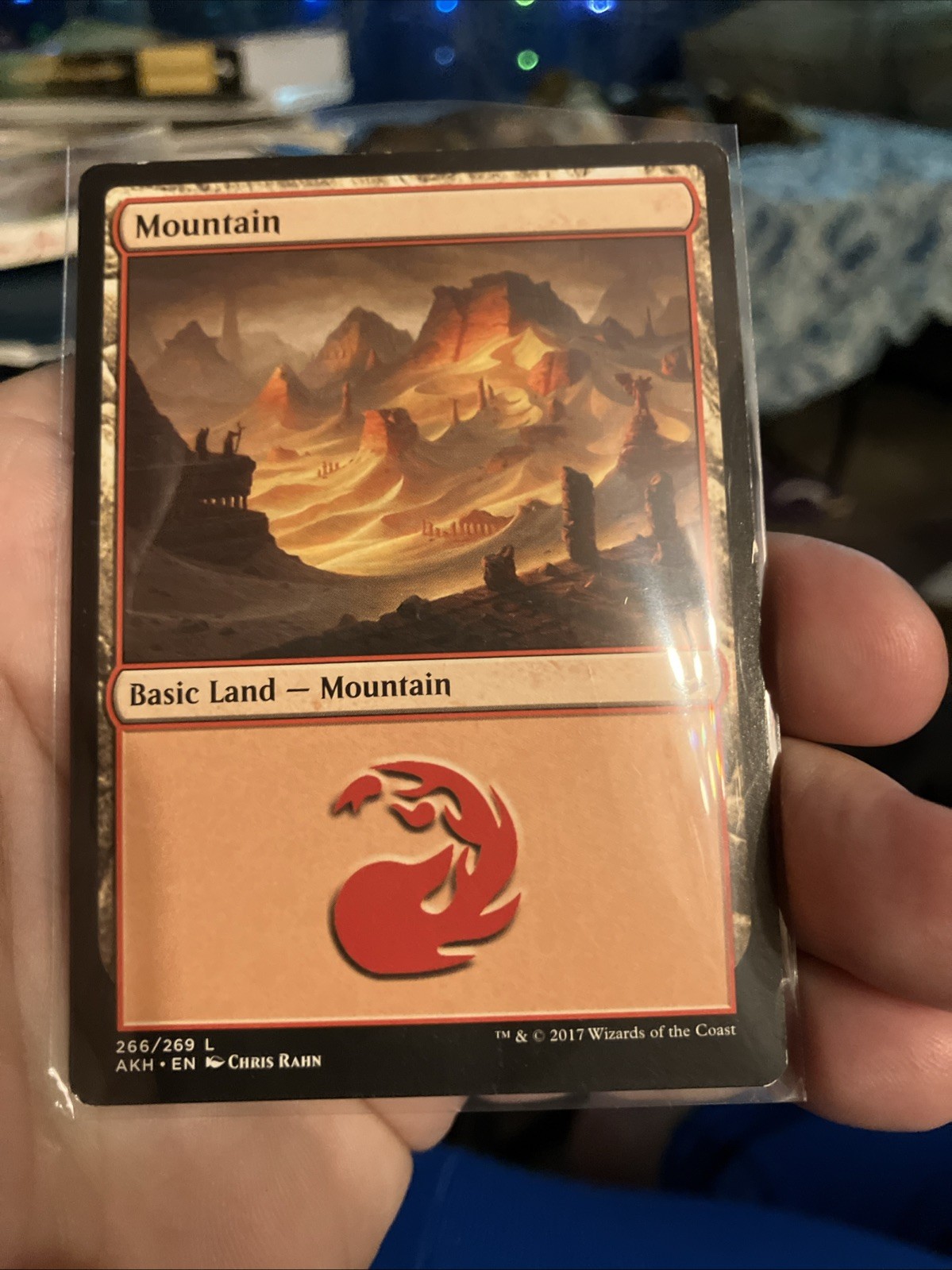 Mountain (266) Amonkhet Regular Magic Card