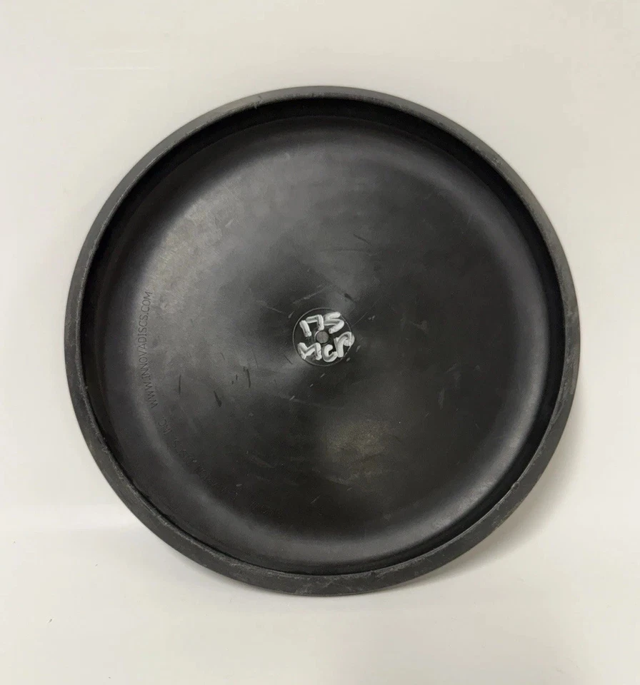 Innova McPro Aviar Putter Black, Paul McBeth 2017 Signature Series, 175g - Image 3 of 4