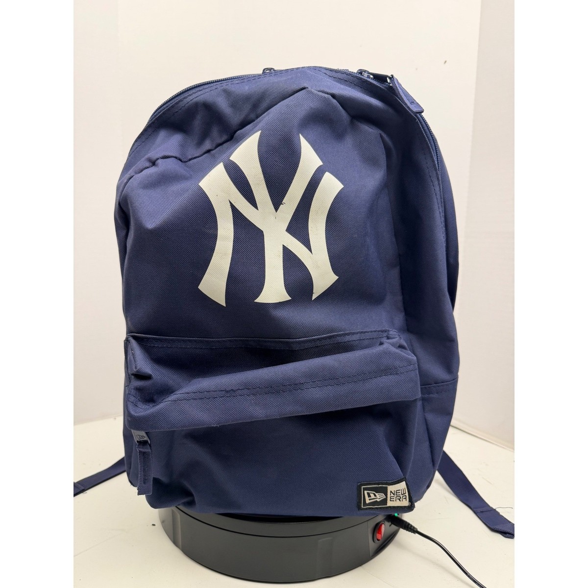 MLB New York Yankees Navy Fashion Backpack - Officially Licensed *Brand NEW* MLB New York Yankees Sling Backpack, 20 main image 2