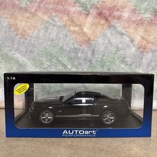 AutoArt 2007 Ford Shelby GT 1/18 Diecast — New w/ Box — Black w/ Silver Stripes