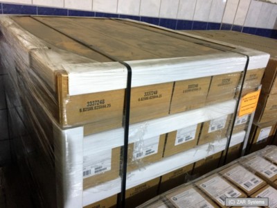 54'' HP D9R23A COATED PAPIER 3-IN CORE, Coated Paper 90 g/m2 137.2 cm x 61m, NEU