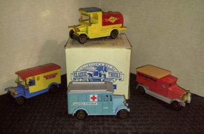 Readers Digest Collector's Set of Classic Trucks MIB C-7.0 Sunoco 1:32 Scale