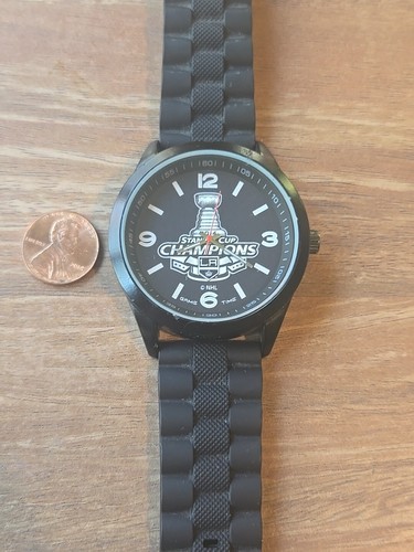 Men's NHL GAME TIME Chicago Blackhawks 2014 Stanley Cup Champions Watch - Picture 6 of 9