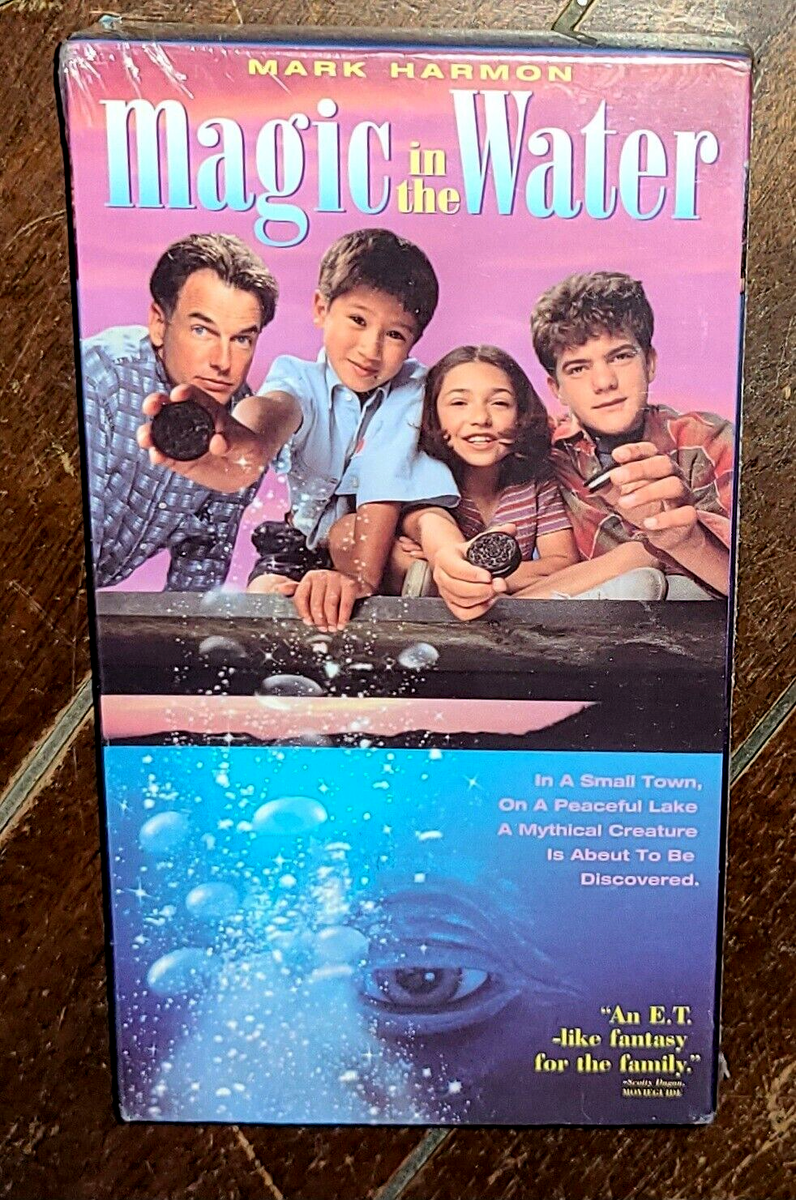 永井真理子 WASH! WASH! WASH! [VHS] Mr. Mom VHS Tape